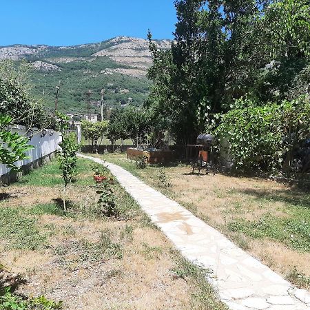 Beach House Buljarica Petrovac Bagian luar foto