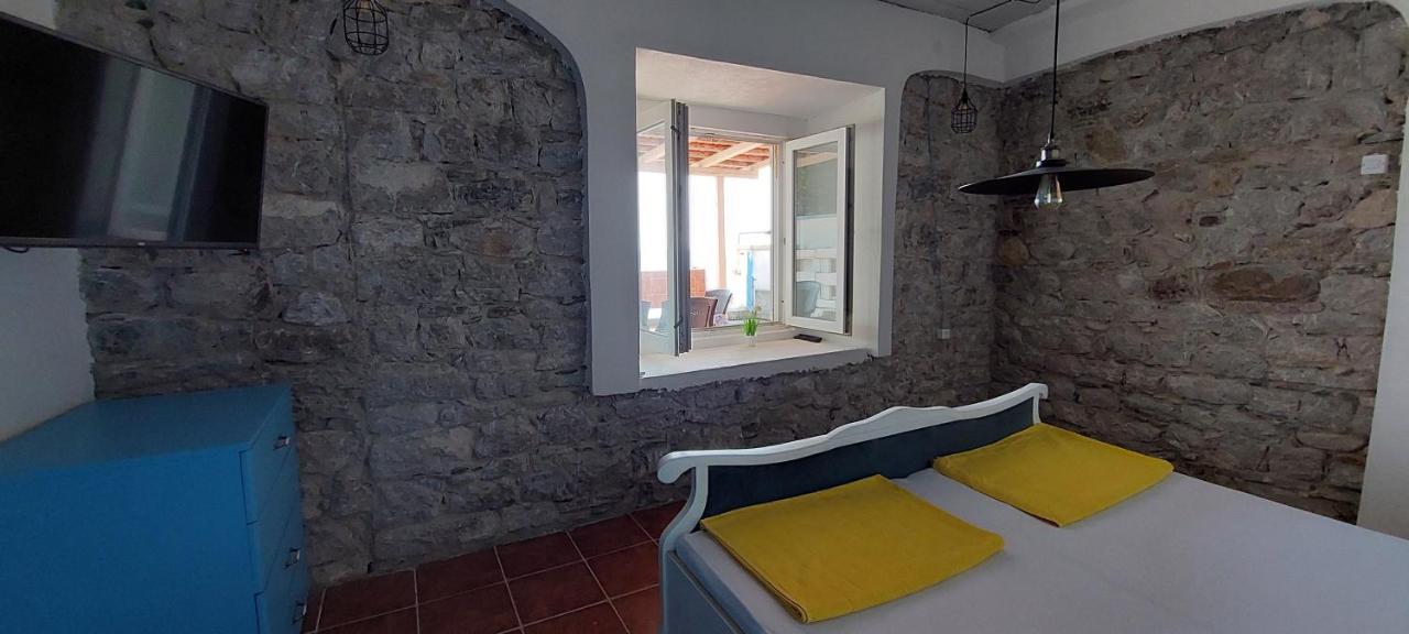Beach House Buljarica Petrovac Bagian luar foto